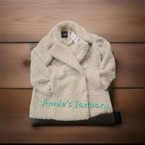 ZARA Women's Oversized Faux Fur Coat (Oyster-white, US M/EUR M) - Picture 8 of 11